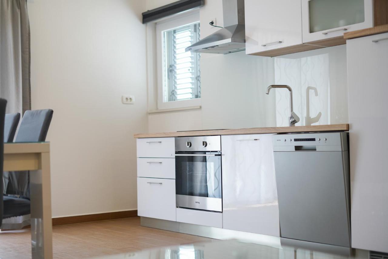 Tj Apartment 2 扎达尔 外观 照片