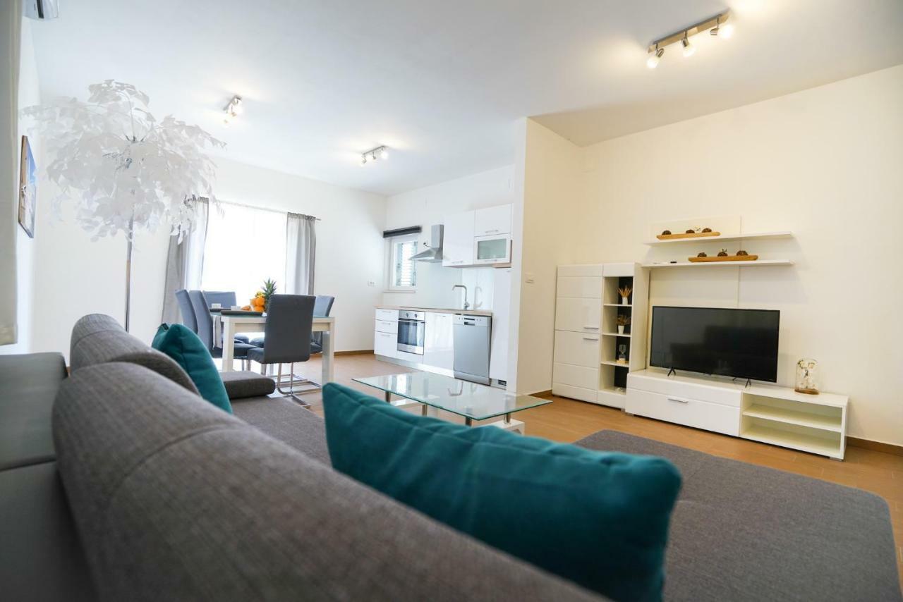 Tj Apartment 2 扎达尔 外观 照片