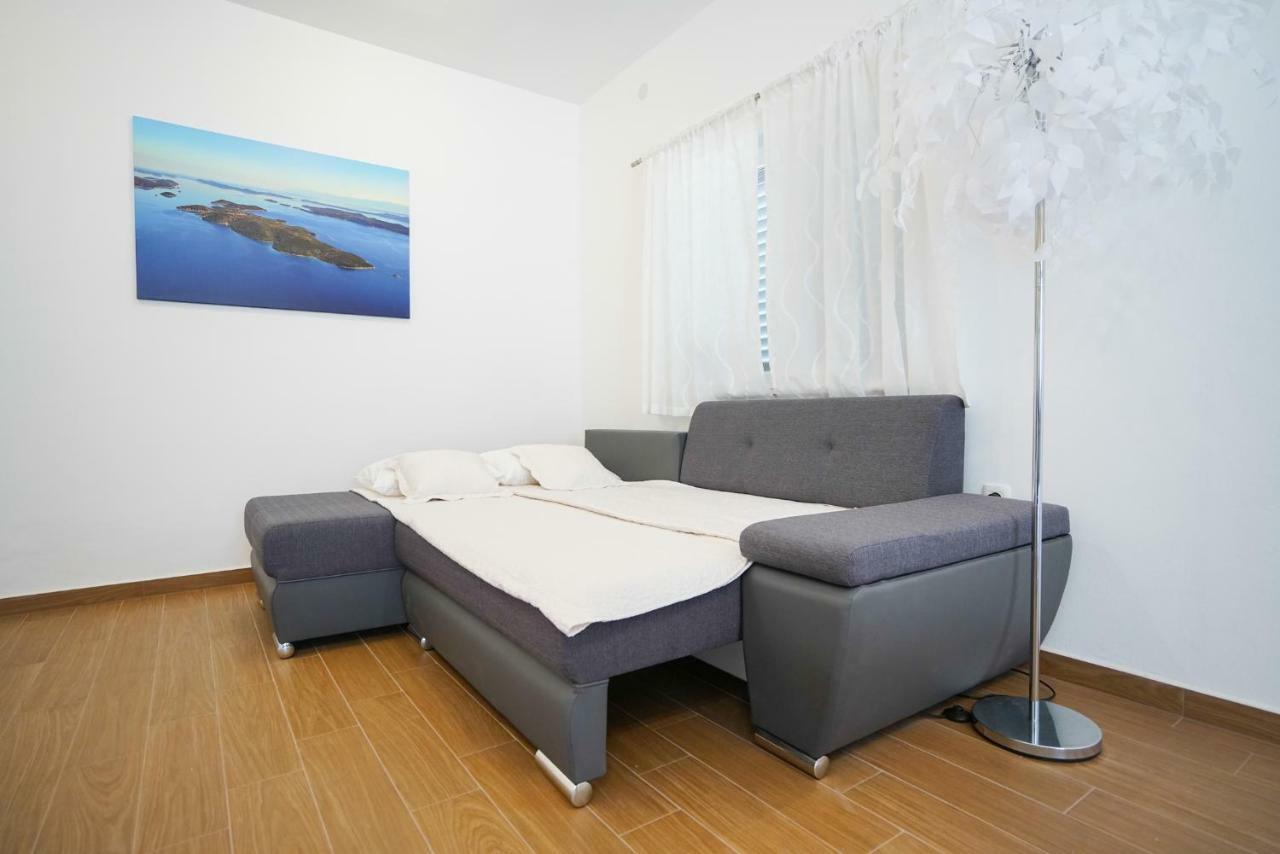 Tj Apartment 2 扎达尔 外观 照片